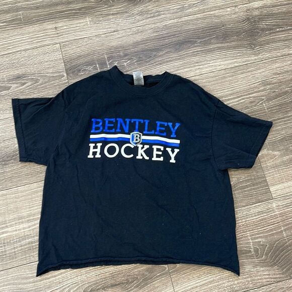 Bentley University Hockey Cropped Tee - Picture 1 of 3